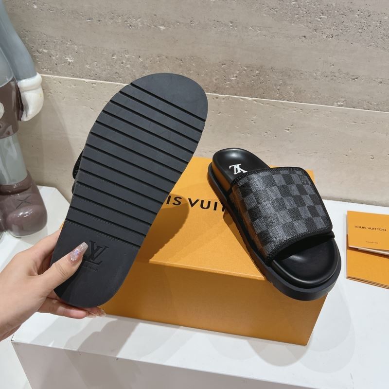 Louis Vuitton Slippers